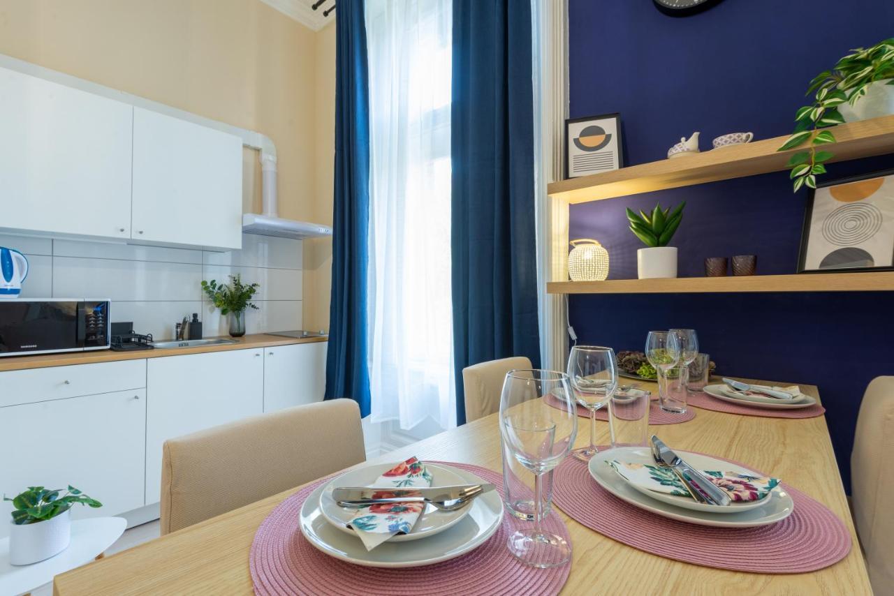 Budapest Holidays Chic Екстер'єр фото